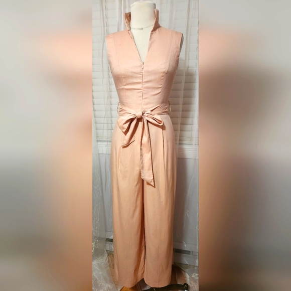 Sleeveless jumpsuit - Picture 1 of 5